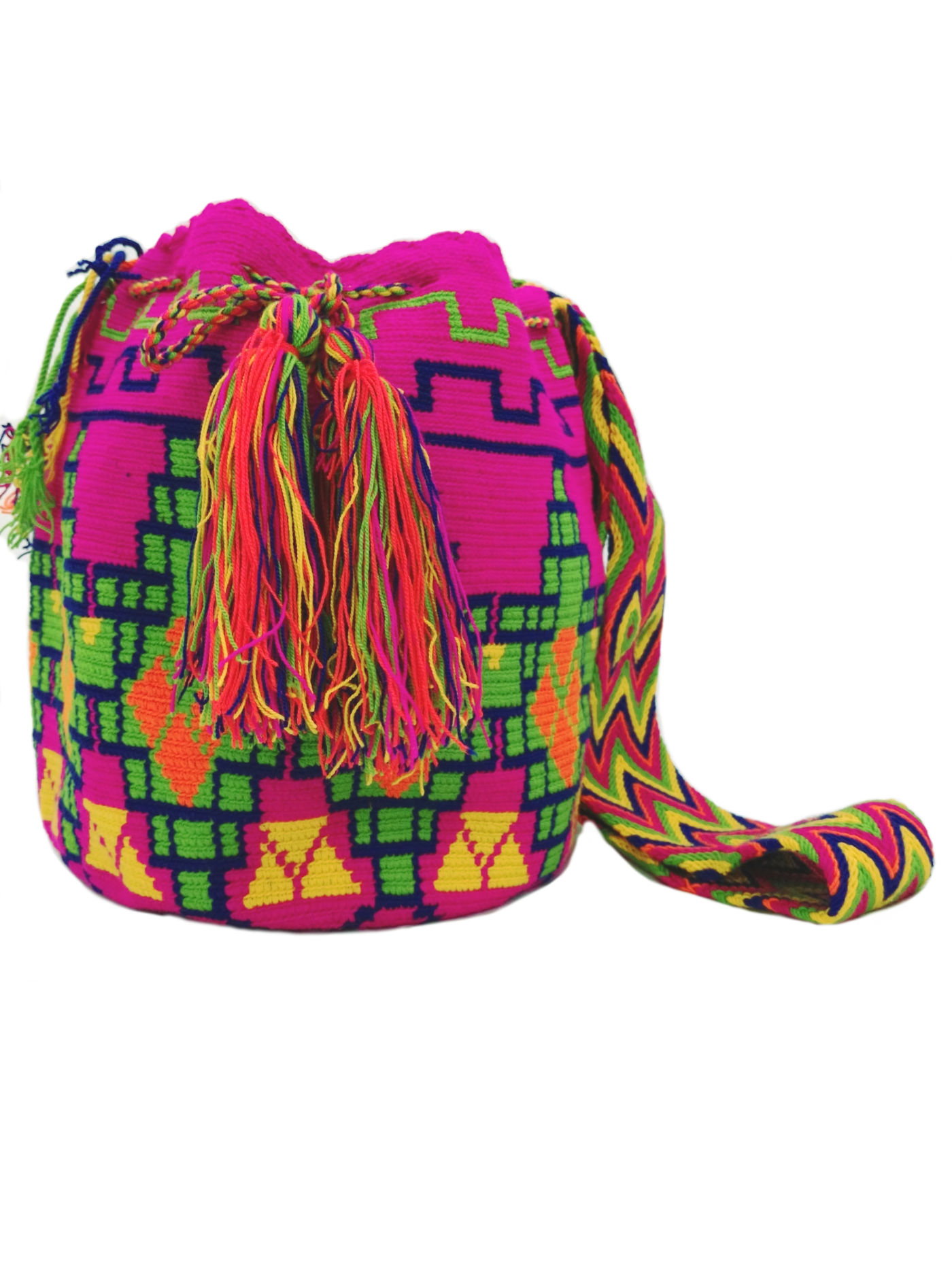 Bolsos wayuu - bolsos artesanalaes - Productos hechos a mano - Moda artesanal - Beachroundtowel